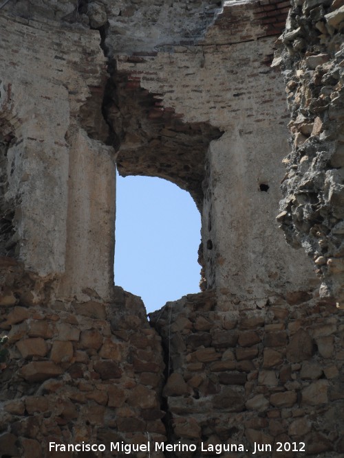 Torre de Guadiaro - Torre de Guadiaro. Puerta