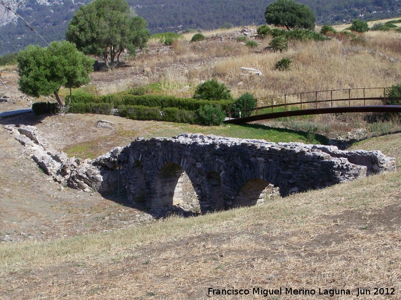 Baelo Claudia. Acueducto de la Paloma - Baelo Claudia. Acueducto de la Paloma. 