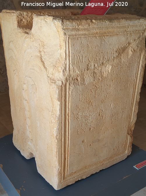Trajano - Trajano. Reproducci�n. Villa romana de la Sierra de L�jar. Museo La frontera y los castillos - Olvera