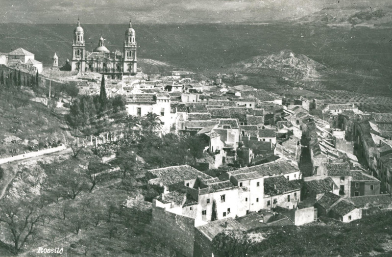 Jan - Jan. Foto antigua. Desde el Cerro Tambor. Fotografa de Jaime Rosell Caada. Archivo IEG