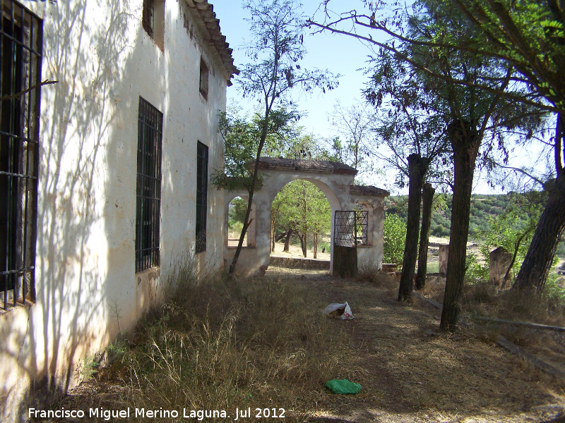 Venta del Puente Mocho - Venta del Puente Mocho. Portada de los jardines