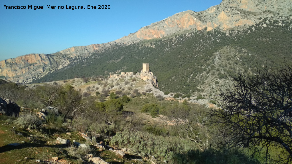 Castillo de Oti�ar - Castillo de Oti�ar. Desde Matagallar