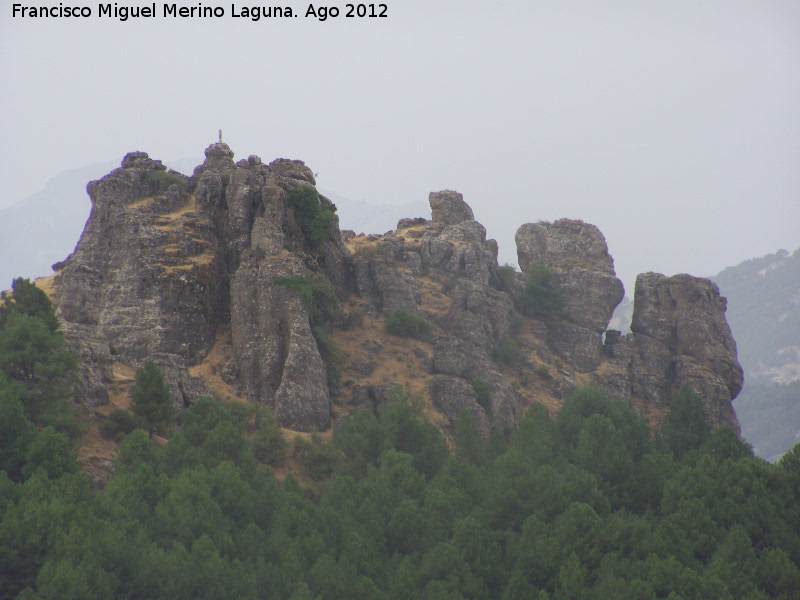 Cerro Fuente del Bierzo - Cerro Fuente del Bierzo. Formaciones rocosas