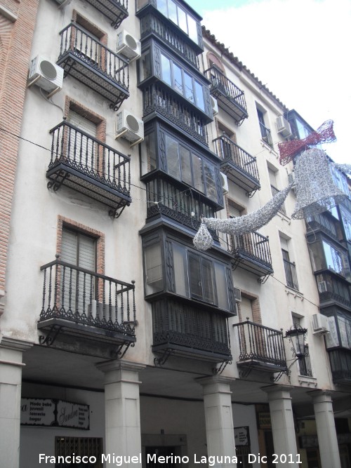 Edificio de la Calle Campanas n 3 - Edificio de la Calle Campanas n 3. 