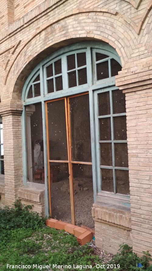 Grupo Escolar de los Caos - Grupo Escolar de los Caos. Puerta al patio