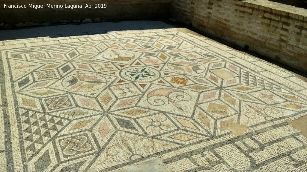 Itlica. Casa de los Pjaros - Itlica. Casa de los Pjaros. Estancia privada