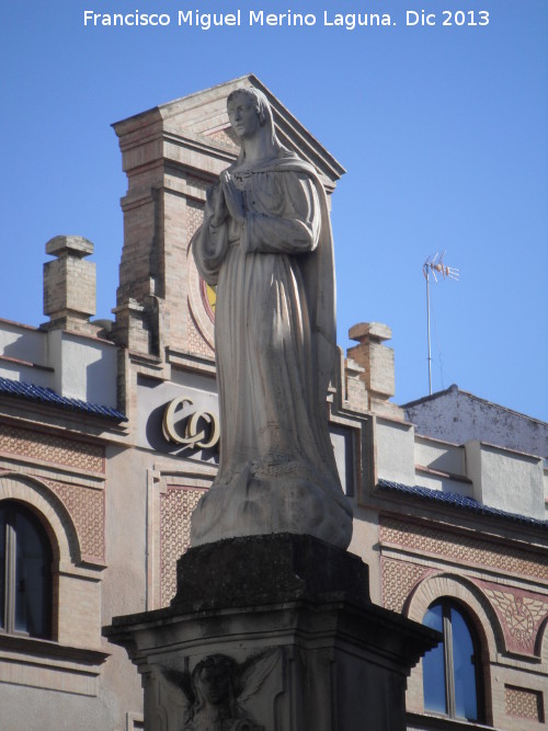 Monumento a la Inmaculada Concepcin - Monumento a la Inmaculada Concepcin. Estatua