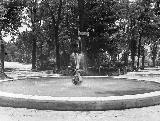 Fuente de la Alameda. Foto antigua de J. Rosell