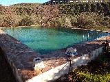 Venero de los Caos. Piscina del cortijo