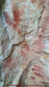 Pinturas rupestres de la Cueva de Ro Fro. 