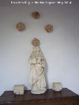 Palacio de Viana. Patio de la Capilla. Piezas arqueolgicas