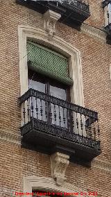 Edificio de la Calle Bernab Soriano n 20. Balcn