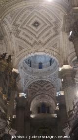 Catedral de Jan. Nave Central. 