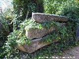 Casa del Puente Tablas. Piedras de molino