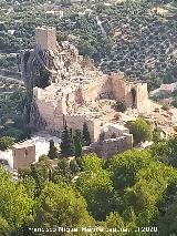 Castillo de La Iruela. Desde el Camino Alto de la Quebrada