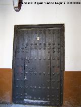 Palacio del Vizconde. Puerta interna del zagun que da acceso al patio porticado.