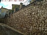 Calle ngel. Muro de contencin