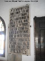 Iglesia de San Pedro Apstol. Placa de los cados