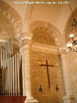 Iglesia de San Pedro Apstol. Terminacin de nave lateral