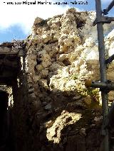 Castillo de Torredonjimeno. Murallas. 