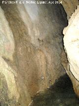 Cueva del Agua de La Toba. Interior