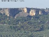 Tajos de El Hacho. Gran bloque de piedra desprendido