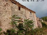 Cortijo de Santa Olalla. Construccin con lajas de piedra rectangulares