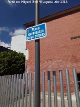 Plaza Empresario Diego Torres. Placa