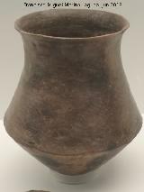 Yacimiento del Cerro de la Encina. Olla 1.800-1.500 a.C. Museo Arqueolgico de Granada