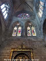 Catedral de vila. Vidrieras del crucero