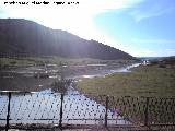 Pantano de Giribaile. Desde la barandilla del Puente Ariza como el pantano va llegando a l