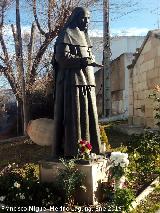 Monumento a Santa ngela de la Cruz. 