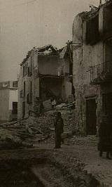 Historia de Jan. Cados de la Guerra Civil. Plaza San Ildefonso. Bombardeo de Jan