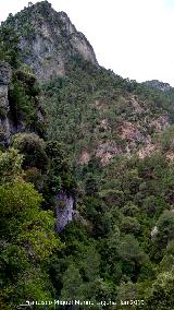 Morrn del Poyo de los Robles. Desde la cuenca alta del Aguascebas Grande