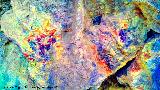 Pinturas rupestres y petroglifos Cueva del Clarillo. Tratada con Dstretch
