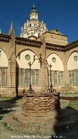 Catedral de Santa Mara de la Huerta. Pozo del claustro