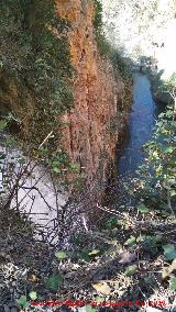 Parque Natural del Monasterio de Piedra. Cascada Cola de Caballo. Ro Piedra desde lo alto de la cascada