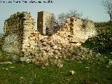 Cortijo de las Alberquillas. Al fondo su transformador