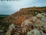 Castillo de Alarcos. Talud y Torren Noroeste