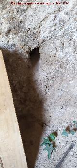 Cueva de la Zorra. Hueco de la tranca