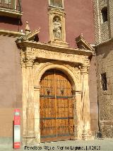 Iglesia de Santo Domingo. Portada a la Plaza de Santo Domingo