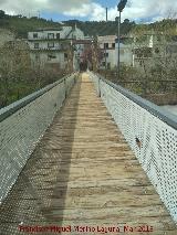 Puente Colgante sobre el Ro Guadalquivir. 