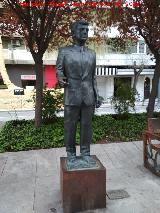 Estatua de Manuel Bentez Carrasco