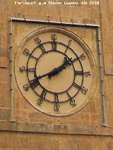 Catedral Vieja. Torre de las Campanas. Reloj