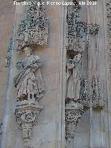 Catedral Nueva. Portada de Ramos. Evangelistas de la izquierda