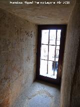 Catedral Vieja. Estancia del Carcelero. Inscripcin en la ventana de la escalera