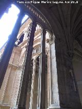 Convento de San Esteban. Claustro. 