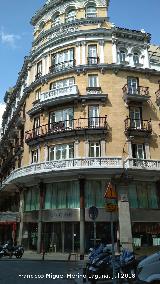 Edificio Hotel de las Letras. Esquina de la Calle Virgen de los Peligros con la Calle Caballero de Gracia