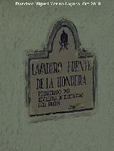 Lavadero de la Fuente Hondera. Placa