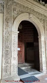 Monasterio de San Jernimo. Portada de la Iglesia del Claustro